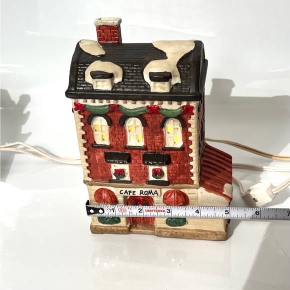 Caldor Vintage Hand Painted Ceramic Lighted House - Cafe Roma - Picture 8 of 12